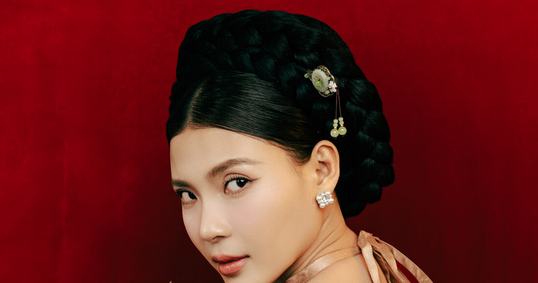 Thúy Diễm trong bộ ảnh giới thiệu nhân vật mẹ kế. Ảnh: ProductionQ