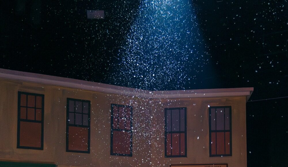 Từ trái qua gồm Đức Phúc, Anh Duy, Erik hòa giọng trong tiết mục. Ảnh: Vie Chanel