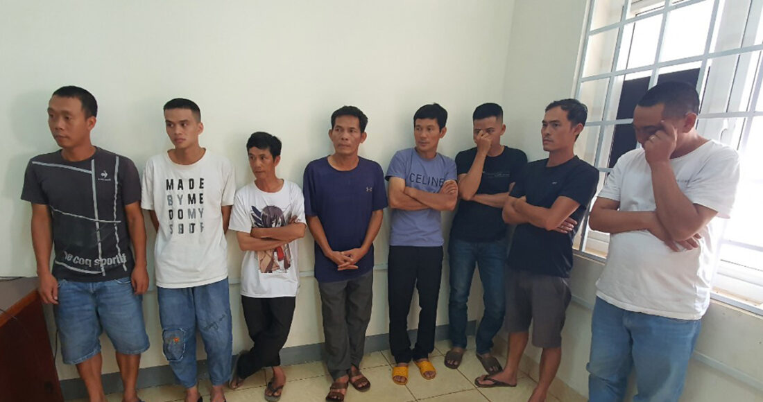 Hàng chục cảnh sát đột kích 4 lò cá độ Euro