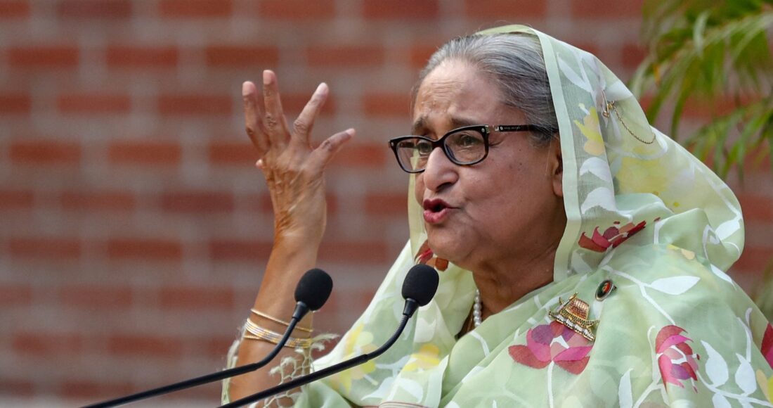 Bà Sheikh Hasina phát biểu tại Dhaka, Bangladesh, ngày 8/1. Ảnh: Reuters