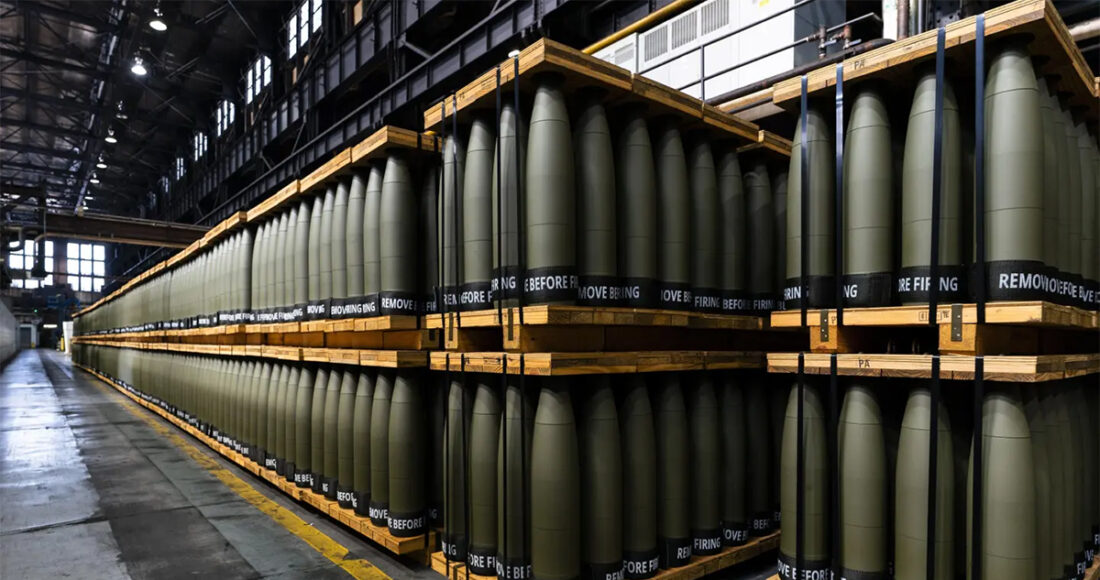 Đạn pháo 155 mm tại nhà máy ở thành phố Scranton, bang Pennsylvania, Mỹ tháng 4/2023. Ảnh: AP
