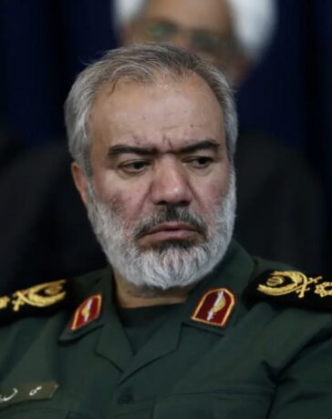 Phó tư lệnh IRGC Ali Fadavi vào tháng 3/2020, trong lễ tưởng niệm tướng Qassem Soleimani sau vụ ám sát tại Baghdad. Ảnh: WANA