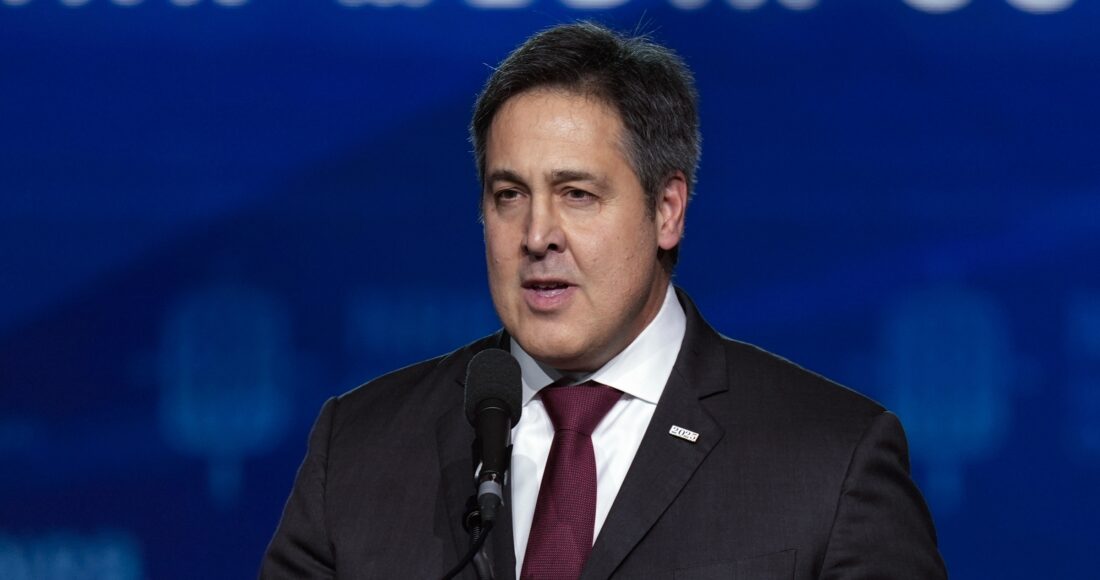 Ông Paul Dans, thành viên của Heritage Foundation đồng thời là giám đốc Dự án 2025, tại Nashville ngày 22/2. Ảnh: AP