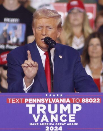 Ông Trump phát biểu ở Wilkes-Barre, bang Pennsylvania, ngày 18/8. Ảnh: AP