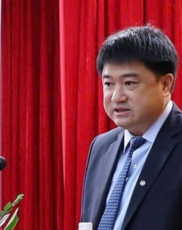 GS.TS Chu Hoàng Hà phát biểu khai mạc họp báo phát động giải thưởng sáng 8/8. Ảnh: VAST