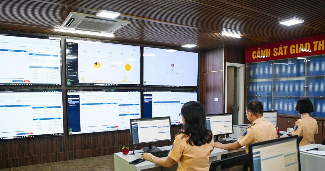 Phòng giám sát đấu giá biển số của Cục Cảnh sát giao thông. Ảnh: CAND