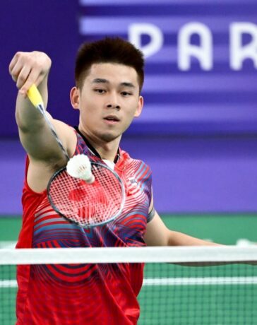 Tay vợt Kunlavut Vitidsarn thi đấu cầu lông đơn nam Olympic Paris 2024. Ảnh: Reuters