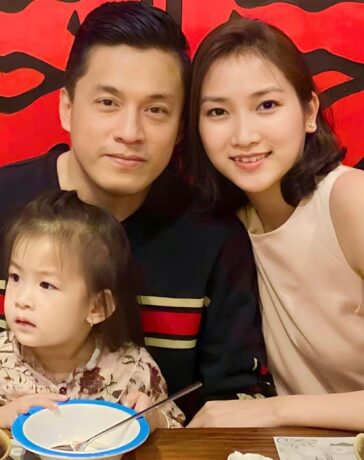Khoảnh khắc Lam Trường bên vợ con do anh chia sẻ cuối năm 2023. Ảnh: Nhân vật cung cấp