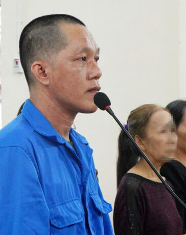 Mai Văn Kha tại tòa. Ảnh: Hắc Minh