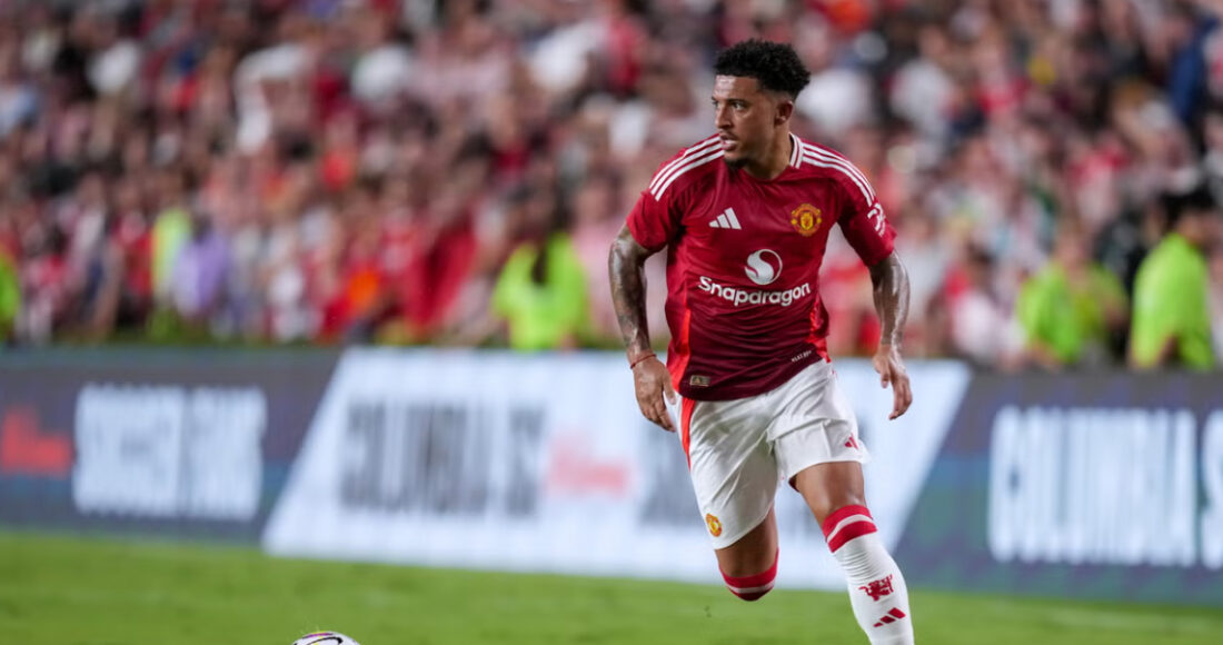 Sancho thi đấu trong trận giao hữu gặp Liverpool trên đất Mỹ hôm 2/8. Ảnh: AFP.