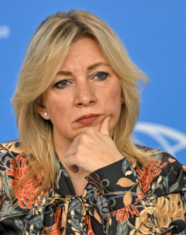 Người phát ngôn Bộ Ngoại giao Nga Maria Zakharova trong buổi họp báo ở Moskva ngày 18/3. Ảnh: AFP