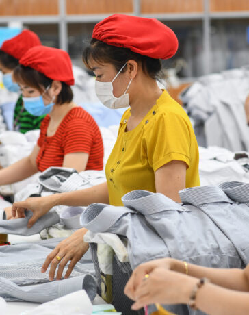 Người lao động tại Công ty may Thái Anh - Hải Phòng. Ảnh: Giang Huy