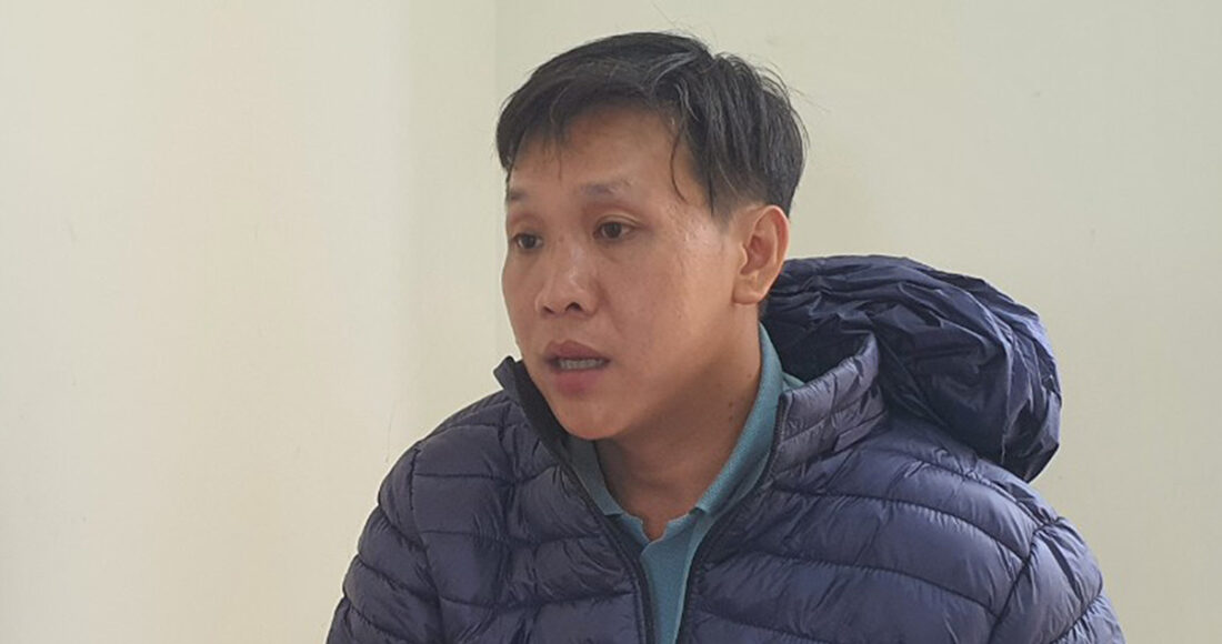 Cù Minh Bình tại cơ quan điều tra. Ảnh: Ngọc Oanh