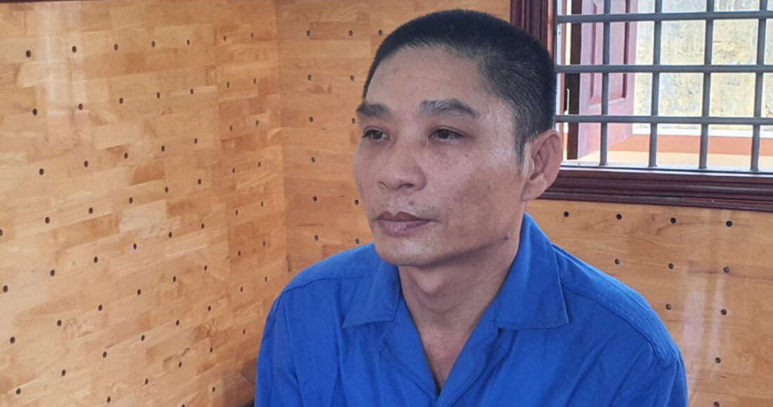 Bùi Văn Liêm tại cơ quan điều tra. Ảnh: Ngọc Oanh