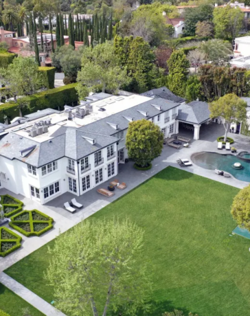Biệt thự của Diddy ở Los Angeles. Ảnh: MEGA