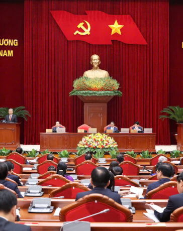 Phiên khai mạc hội nghị Trung ương 10 khóa 13, sáng 18/9. Ảnh: Nhật Bắc