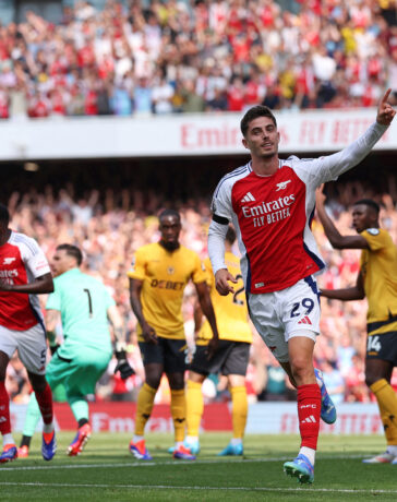 Tiền đạo Kai Havertz mừng sau khi ghi bàn mở tỷ số trận Arsenal - Fulham trên sân Emirates ở vòng 1 Ngoại hạng Anh ngày 17/8/2024. Ảnh: AFP.