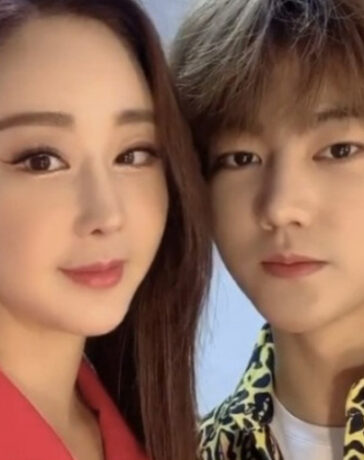 Ham So Won và Trần Hoa. Ảnh: MK
