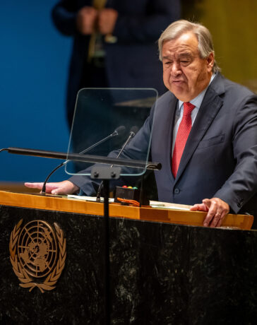 Tổng thư ký Liên Hợp Quốc Antonio Guterres tại phiên họp của Đại hội đồng tại New York, Mỹ ngày 24/9. Ảnh: Reuters