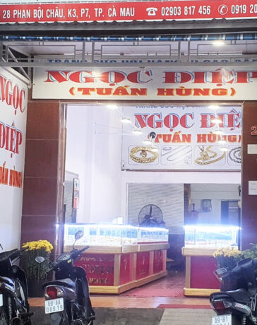 Căn nhà số 28 đường Phan Bội Châu đang tranh chấp. Ảnh:An Minh