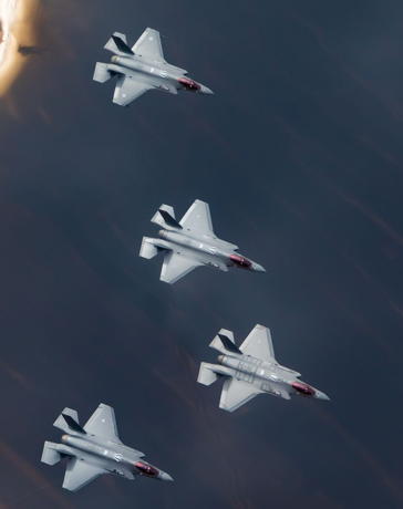Tiêm kích F-35I Israel bay theo đội hình trong cuộc tập trận Cờ Xanh tháng 10/2021. Ảnh: IDF