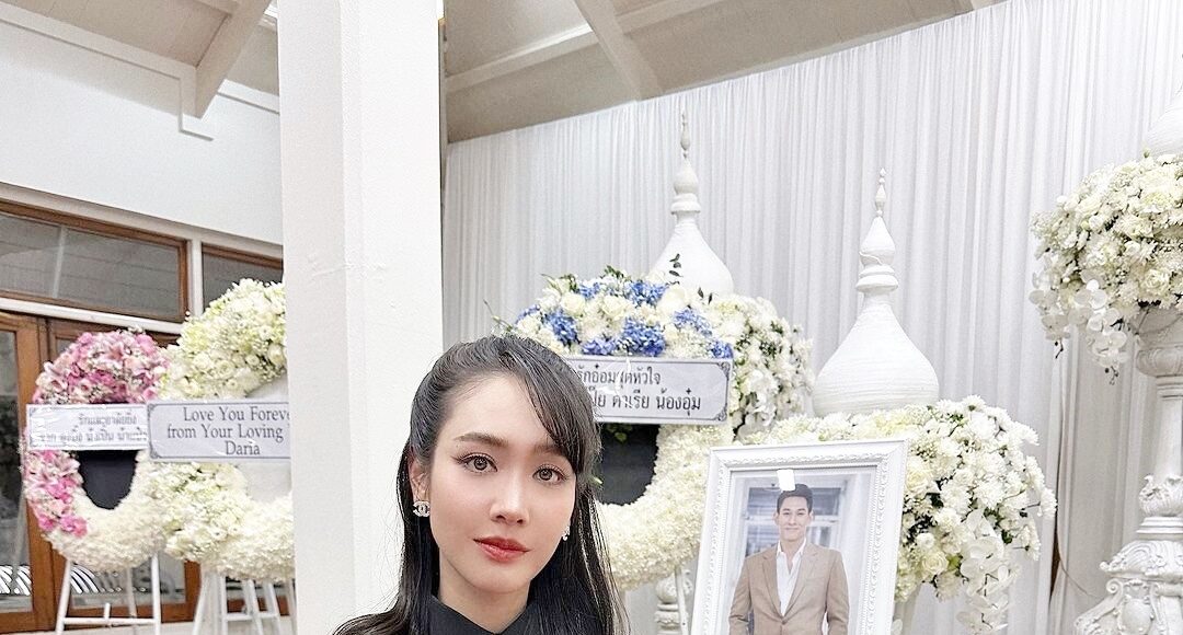 Diễn viên Min Pechaya . Người đẹp sinh năm 1989, là á hậu 1 Miss Teen Thailand 2006, có lượng fan đông đảo nhờ các phim Thủ đoạn mưu mô, Cặp đôi cay như ớt, Sóng gió song sinh, Theo đuổi tình yêu đến tận cùng thế giới hay Cô dâu nhập khẩu... Ảnh: Instagram Minpechaya