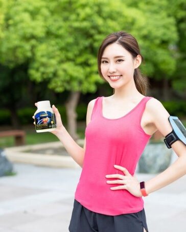 Vitatree Glucosamine 1500mg plus Shark Cartilage cải thiện sụn khớp. Ảnh: Vitatree