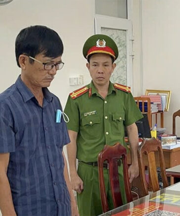 Ông Phạm Bá Lĩnh tại cơ quan điều tra. Ảnh: Anh Thành