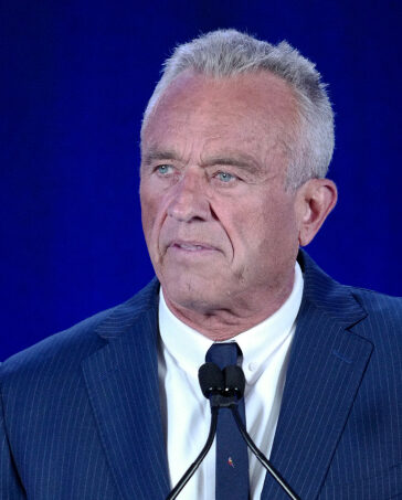 Ông Robert F. Kennedy Jr. tại thành phố Phoenix, bang Arizona ngày 23/8. Ảnh: AFP