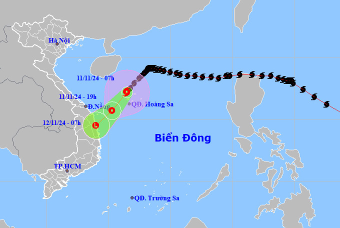 Dự báo hướng đi và khu vực ảnh hưởng của bão Yinxing, sáng 11/11. Ảnh: NCHMF