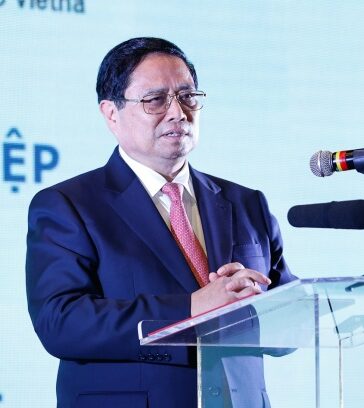 Thủ tướng Phạm Minh Chính phát biểu tại Diễn đàn doanh nghiệp Việt Nam - Brazil ở thành phố Rio de Janeiro ngày 17/11. Ảnh: Nhật Bắc