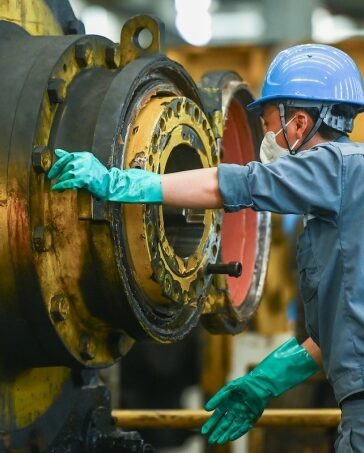 Sản xuất tại nhà máy Thép Hòa Phát Dung Quất (Quảng Ngãi), tháng 8/2024. Ảnh: Giang Huy