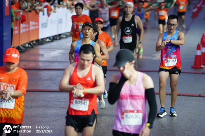 Không tập theo pace mục tiêu có thể khiến runner bị hụt thời gian khi vào race. Ảnh: VM