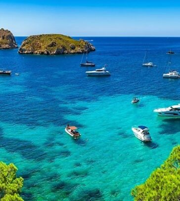 Biển Địa Trung Hải là điểm nóng của hoạt động địa chất. Ảnh: World Atlas