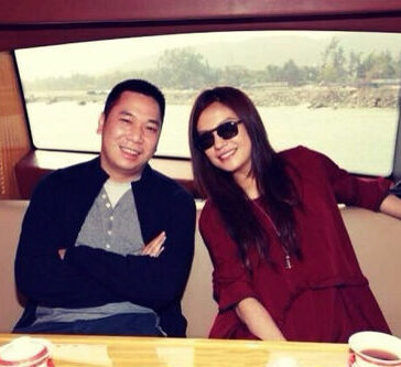 Triệu Vy và Huỳnh Hữu Long năm 2015. Ảnh: Sina.