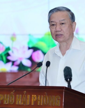 Tổng Bí thư Tô Lâm tại buổi làm việc với TP Hải Phòng, chiều 14/11. Ảnh: Lê Tân