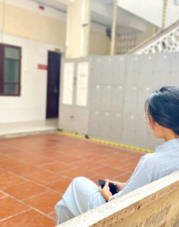 Một người trẻ phải điều trị sức khỏe tâm thần do các căng thẳng trong công việc, tại Viện Sức khỏe tâm thần, Bệnh viên Bạch Mai, tháng 11/2024. Ảnh: Phan Dương