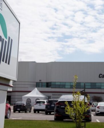 Nhà máy đóng gói thịt của Cargill tại Quebec (Canada). Ảnh: Reuters