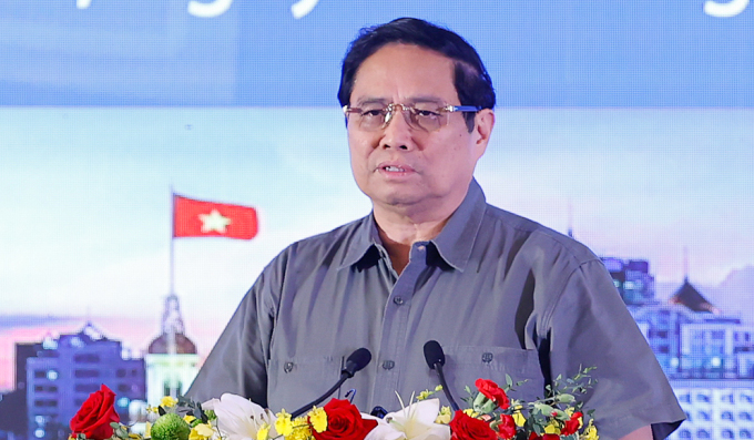 Thủ tướng Phạm Minh Chính phát biểu tại hội nghị chiều 2/12. Ảnh: VGP