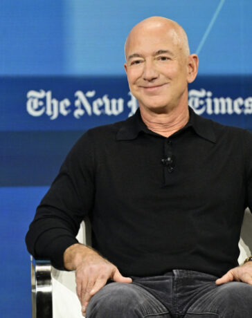 The New York Times Dealbook Summit 2024. Jeff Bezos