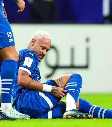 Neymar chấn thương trong trận Al Hilal gặp Esteghlal hôm 4/11. Ảnh: Al Hilal