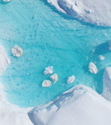 Dòng sông bán vĩnh cửu Onyx dài 32 km. Ảnh: Mozgova