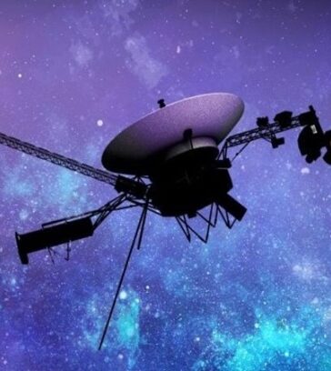Tàu Voyager 1 đang bay trong không gian liên sao. Ảnh: Sci Tech Daily